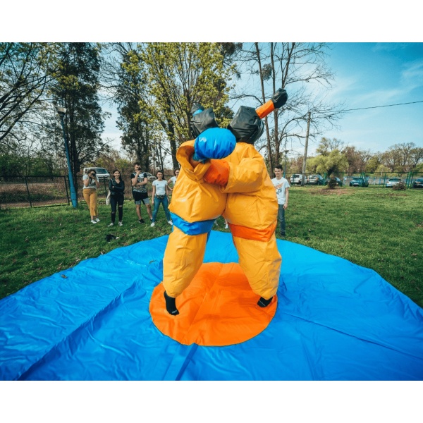 Costumi SUMO per bambini con tappeto