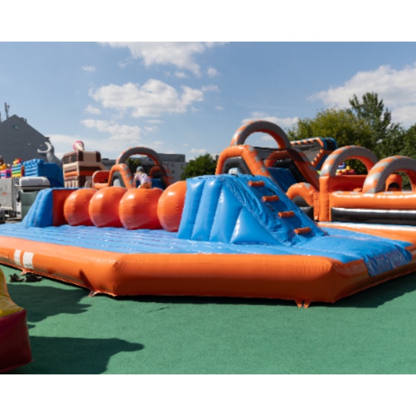 Gonfiabile Wipeout senza sponde