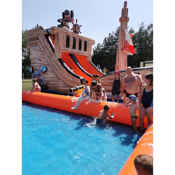 Piscina gonfiabile per sfere acquatiche 8 x 8 m
