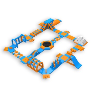 Parco acquatico gonfiabile...